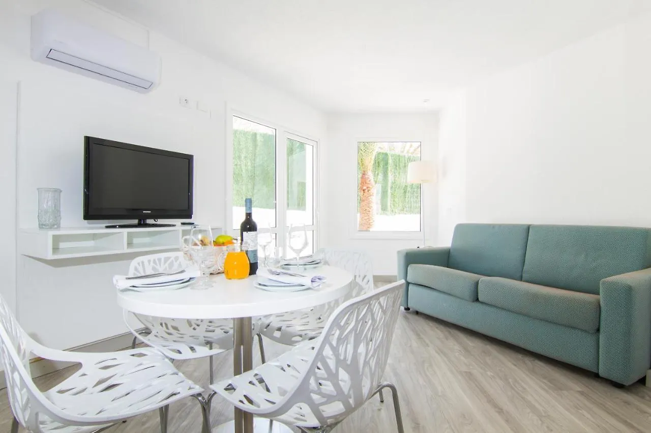 Aparthotel Checkin Bungalows Atlantida Los Cristianos