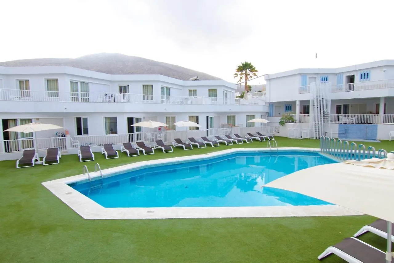 Checkin Bungalows Atlantida Los Cristianos  Spanje